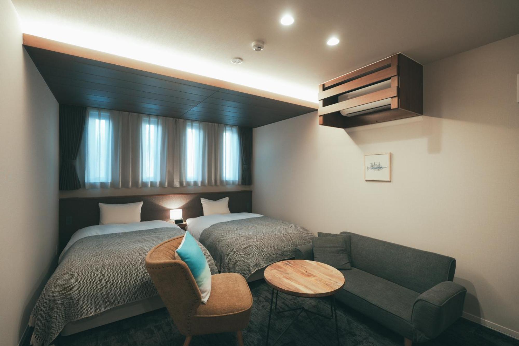 Lazuli Hiroshima Hotel And Lounge Exterior photo